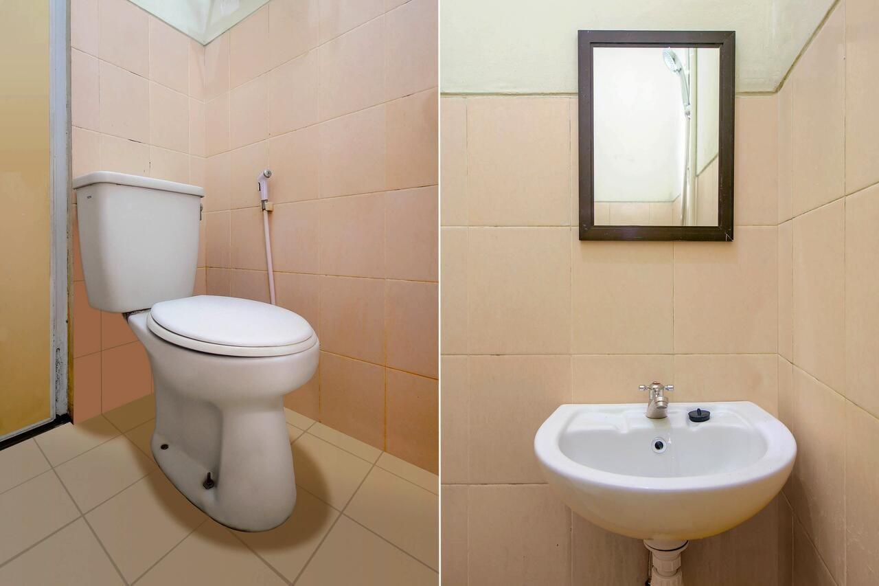 Hotel Oyo 3083 D Kost 3 Syariah Yogyakarta Esterno foto