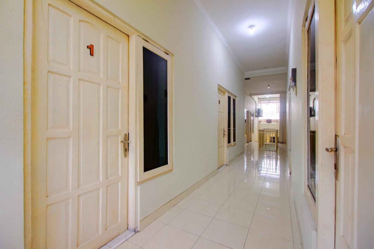 Hotel Oyo 3083 D Kost 3 Syariah Yogyakarta Esterno foto